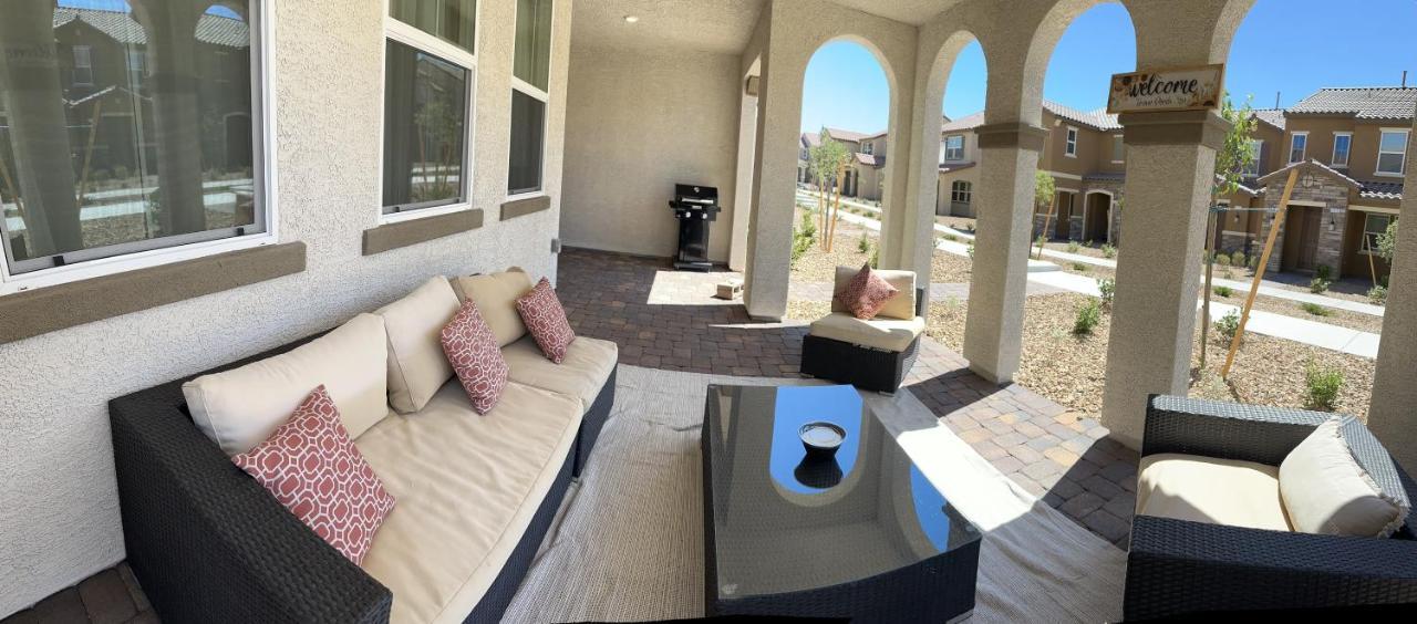 Beautiful Brand New 2 Bedroom Vegas Home! Fits 12 Or More,15-20 Minutes From Lv Strip Las Vegas Eksteriør bilde