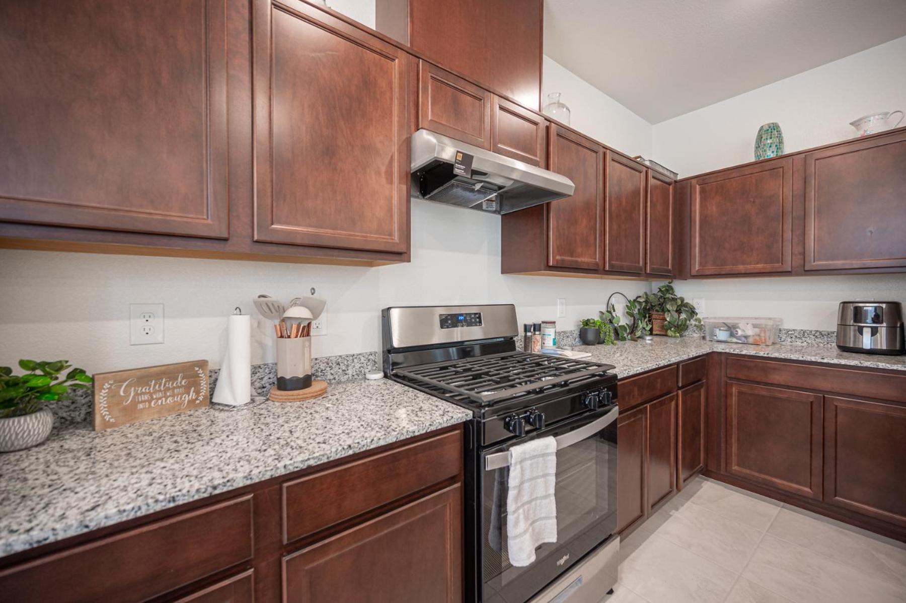 Beautiful Brand New 2 Bedroom Vegas Home! Fits 12 Or More,15-20 Minutes From Lv Strip Las Vegas Eksteriør bilde
