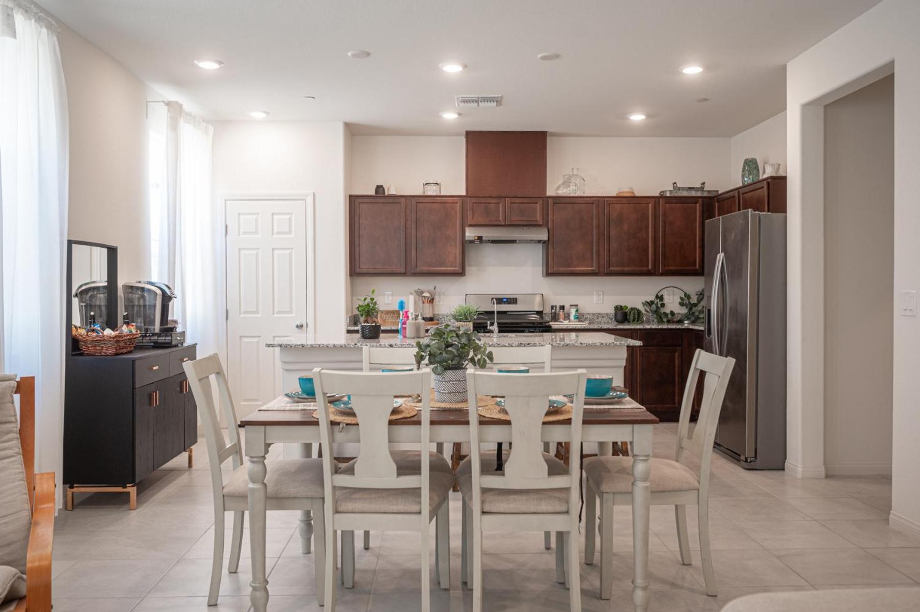 Beautiful Brand New 2 Bedroom Vegas Home! Fits 12 Or More,15-20 Minutes From Lv Strip Las Vegas Eksteriør bilde